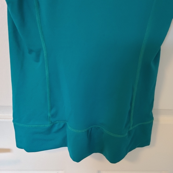 Arc'teryx Turquoise Workout V-Neck Tank (Size P/S) - Picture 5 of 6